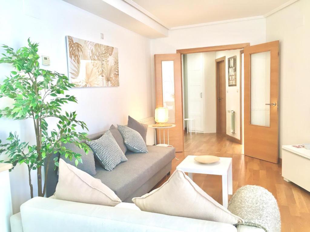 Apartamento 1 Centrico Garaje Wi-Fi Para Trabajar Apartman Castro Urdiales Kültér fotó